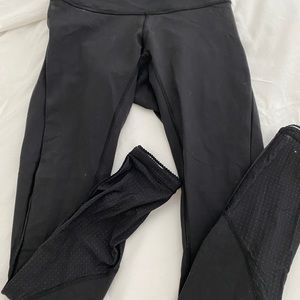 Lululemon legging with mesh detailing